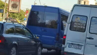 01.10.2021 В Николаеве столкнулись «Ауди» и "маршрутка" из Корабельного района