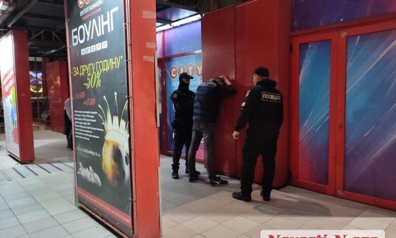 предотвращение драки в боулинг-кафе