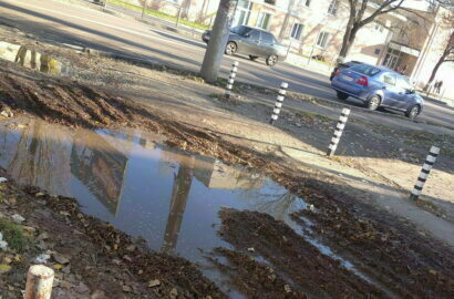 Дорога возле рынка