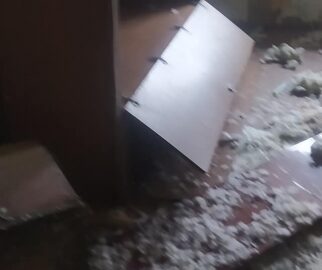 беспорядок, устроенный школьниками в частном доме в Лупарево