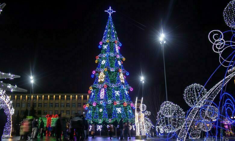 Новый год на площади Соборной в Николаеве