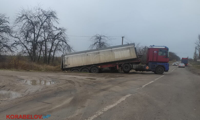 ДТП с фурой на выезде из Галицыново