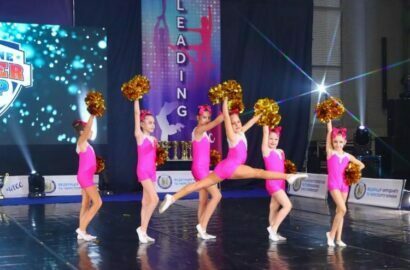 чирлидерши из СК "Илья Муромец"