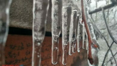 зима, сосульки