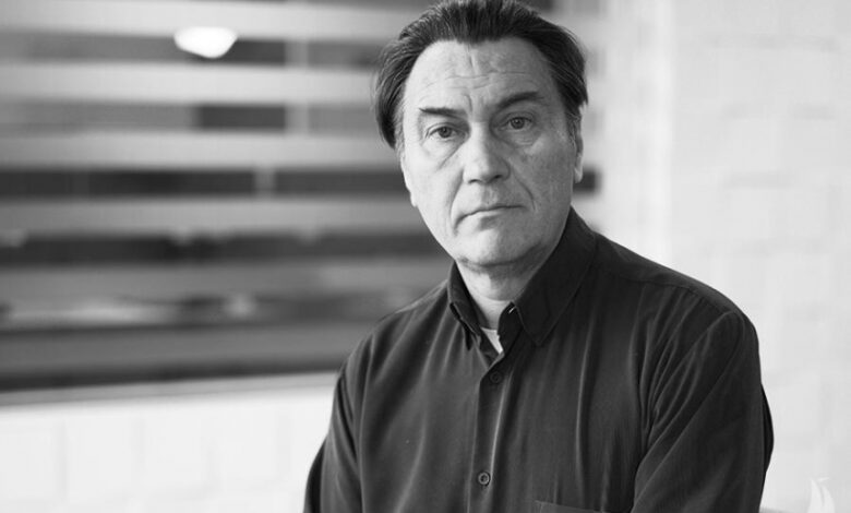 Олег Хусаинов