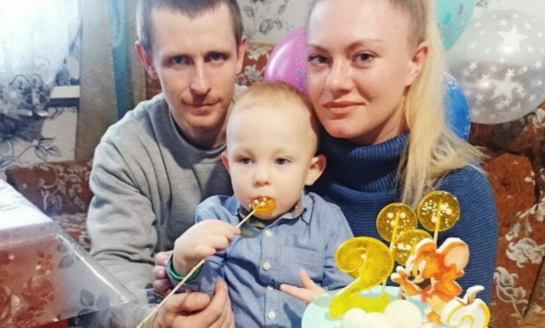 семья погорельцев, нуждающаяся в помощи