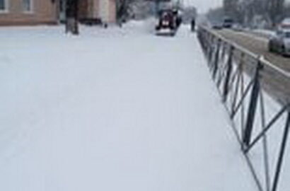 в Корабельном районе Николаева чистят дороги от снега