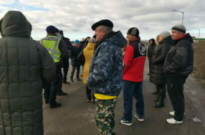 Зайчевское перекрыли трассу