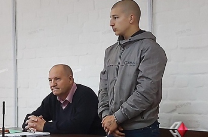 Геннадий Кипер (справа) со своим адвокатом
