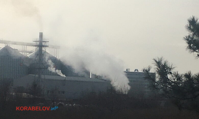 пар от предприятия в Корабельном районе