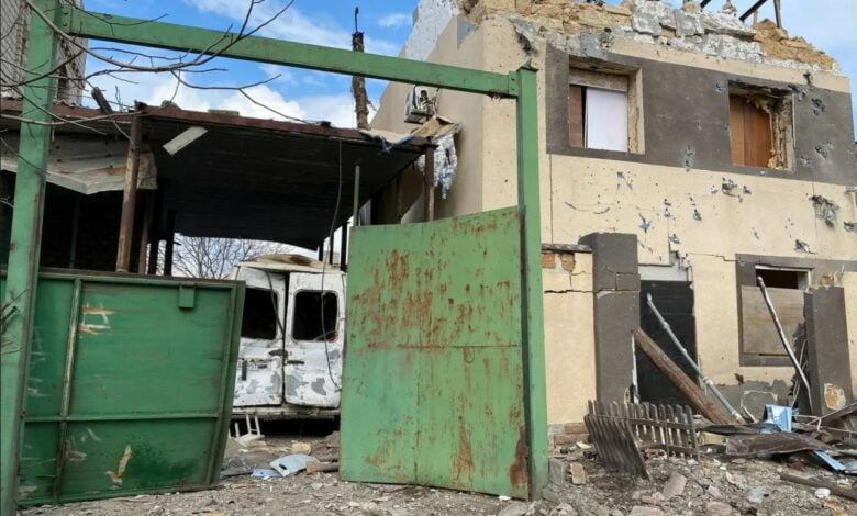 Последствия обстрелов российскими войсками в Балабановке