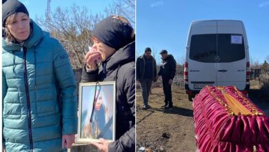 похороны 17-летней девушки, погибшей от российского артобстрела