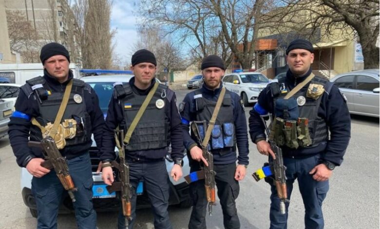 полицейские