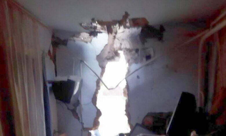 разрушенный в результате обстрела рашистами дом