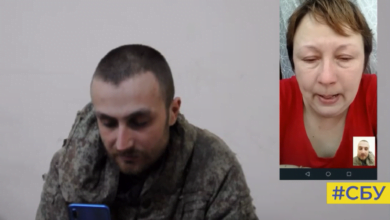 російський полонений розмовляє зі своєю матір'ю