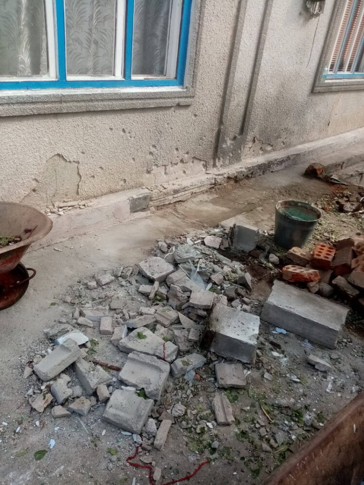 обстрелы кассетными ракетами