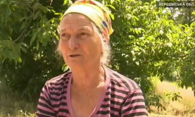 жительница освобожденного села на Херсонщине