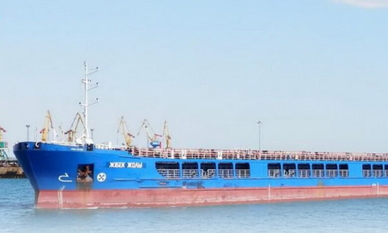 Корабыль "Жебек Жолы"