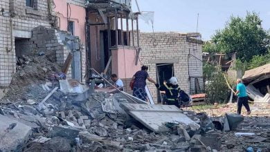 разрушенная из-за вражеского обстрела пятиэтажка в Вознесенске