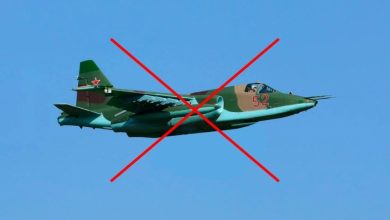 сбитый вражеский самолет