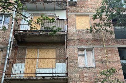 фанера на окнах