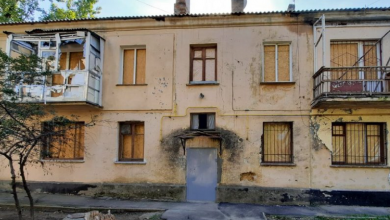 повреждённый дом