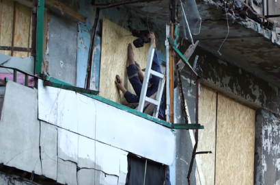 закрытие выбитых окон
