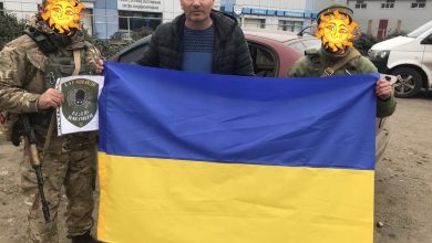 работник скорой помощи Олег Безуханич помогает ВСУ