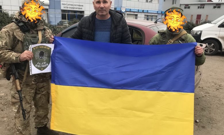 работник скорой помощи Олег Безуханич помогает ВСУ