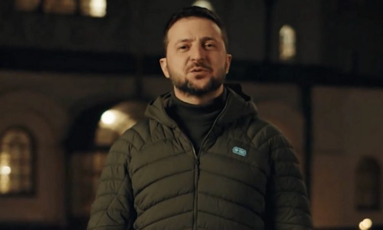 Владимир Зеленский поздравил христиан Западного обряда с Рождеством Христовым