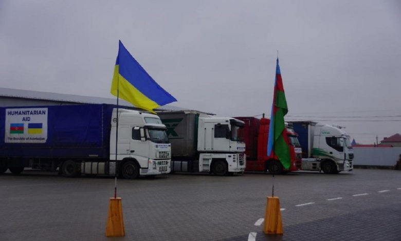 помощь из Азербайджана