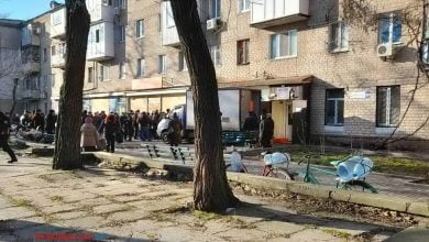 Очередь за гуманитаркой в Корабельном районе