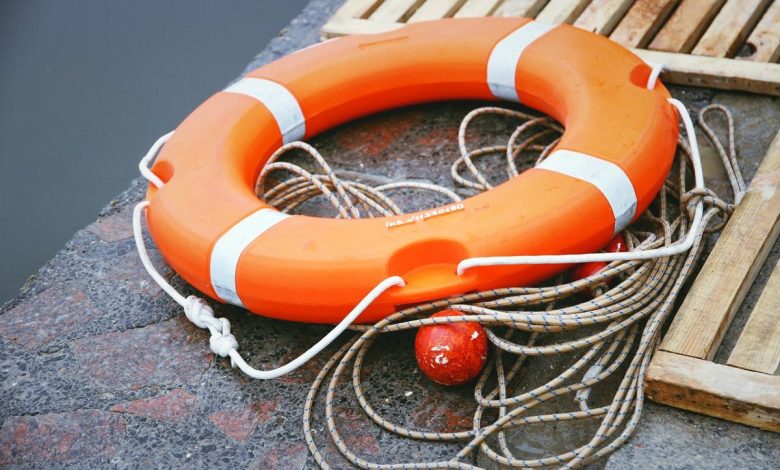 спасательный круг