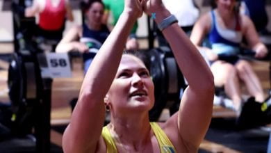 Олена Буряк