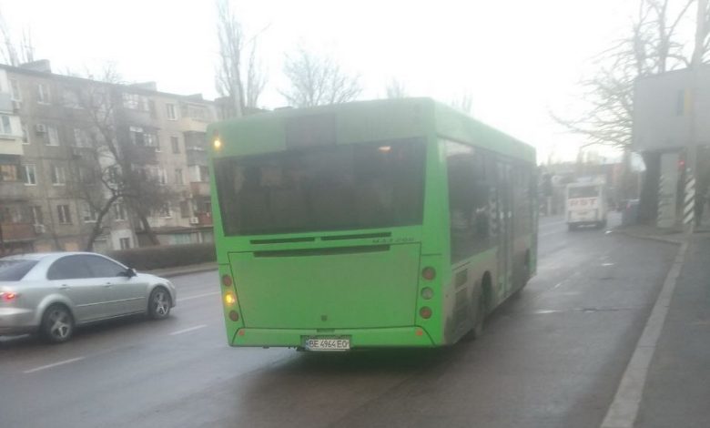 Автобус на маршруте №1 в Николаеве