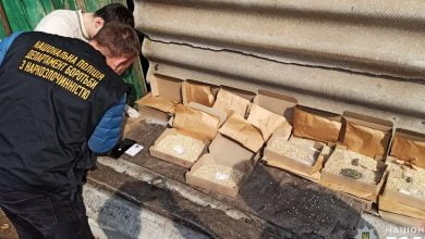 наркотики, вилучені у чоловіка в Корабельному районі