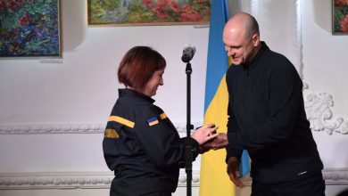 В Миколаєві привітали жінок-захисниць України