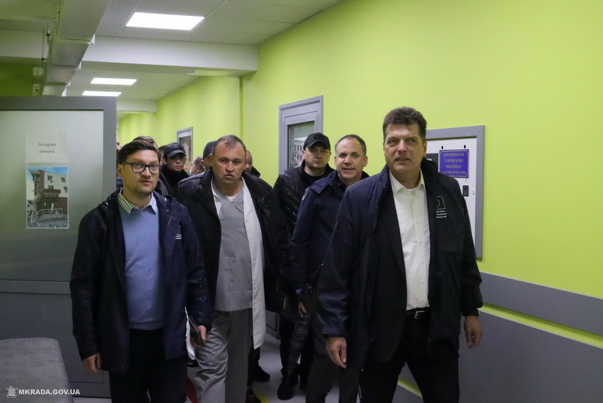 Миколаїв, єврокомісар, обстріли