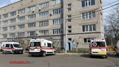 машини швидкої допомоги в Корабельному районі