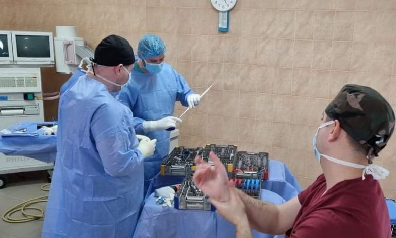 підготовка до операції в міській лікарні №5