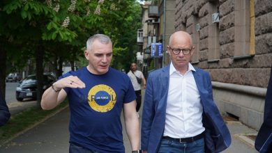 посол Королівства Данії Олє Міккельсен з Миколаївським міським головою Олександром Сєнкевичем.