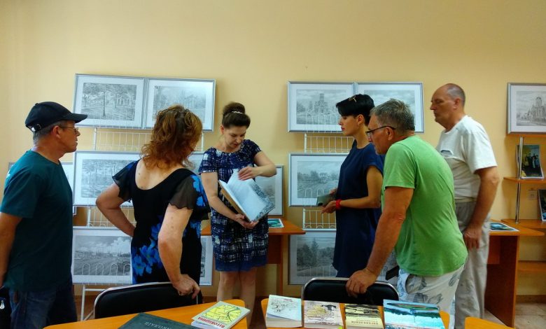 Виставка картин в бібліотеці-філії 18 ЦМБ ім. Кропивницького м. Миколаєва