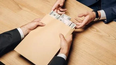 хабар, гроші, корупція