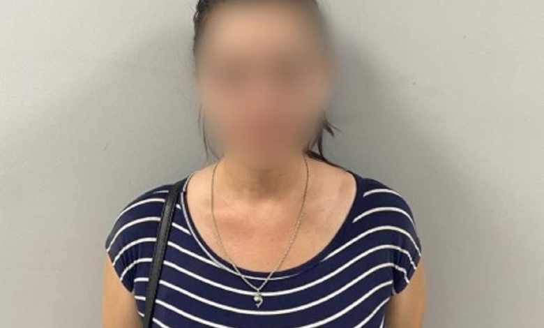 затримана за напад на патрульну