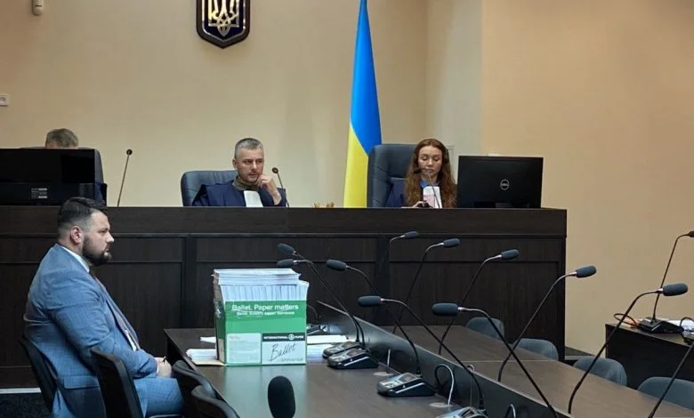 Суд "про площу Соборну і розкрадання мільйонів"