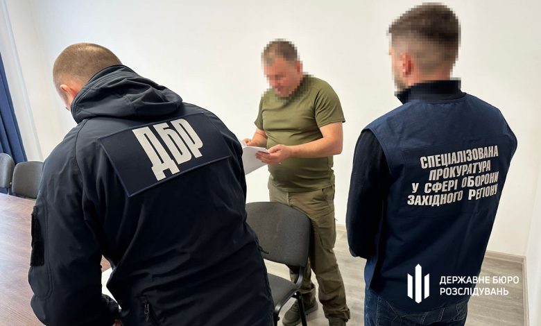 Затримали головного військкома Рівненщини