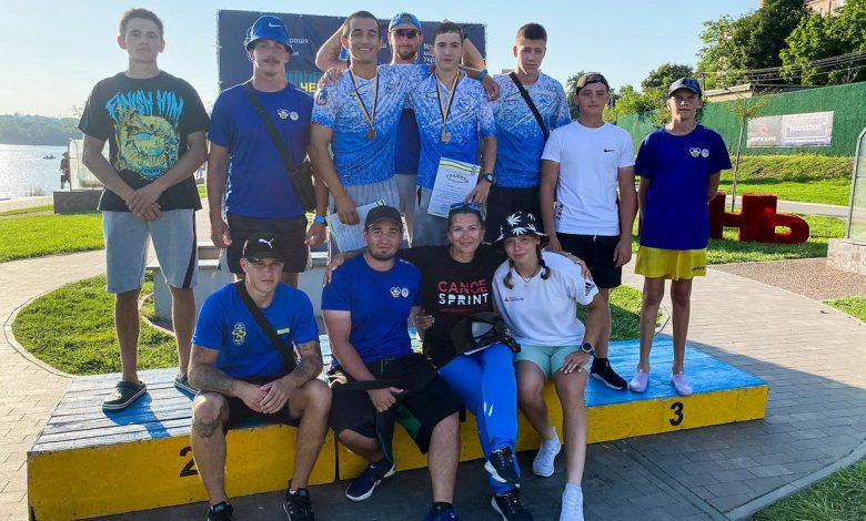 Миколаївські веслувальники