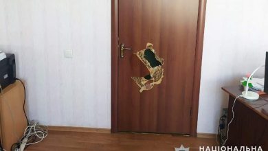 розтрощені п'яним робітником двері