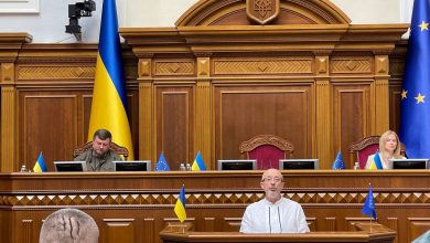 Резніков виступає перед народними депутатами