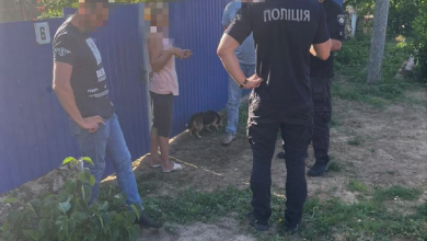 одна з підозрюваних
